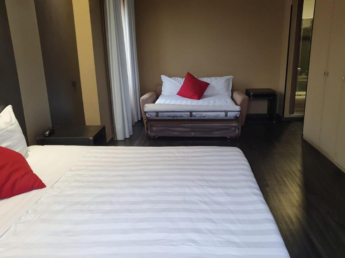 V99 Hotel Rome Buitenkant foto